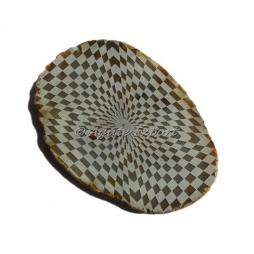 Engraved 3D Design On Agate Slice