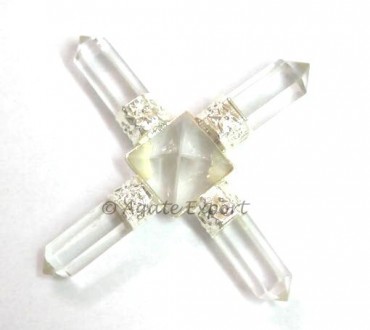 Crystal Quartz Pyramids Generator