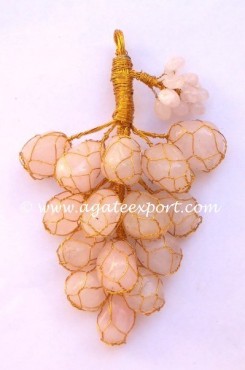 Rose Quartz Grapes Decoration