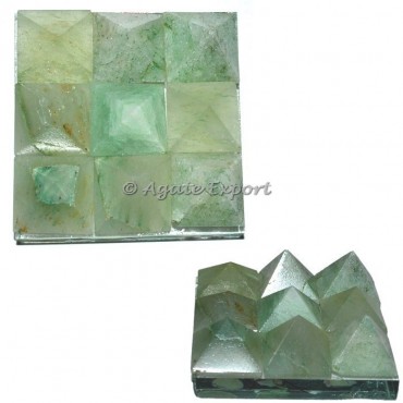 Green Aventurine Vaastu Pyramid Plate