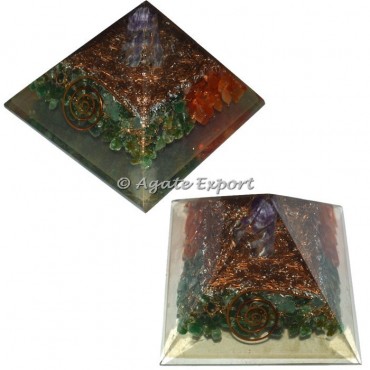 Green And Carnelian Orgone Pyramids
