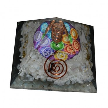 Crystal Quartz With Chakra Yoga Orgone Pyramids