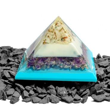 Amethyst With Howlite Layer Energy Generator Orgone Pyramid