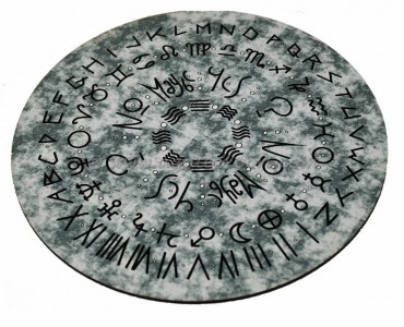 Runic Symbol Wooden Pendulum Divination Board
