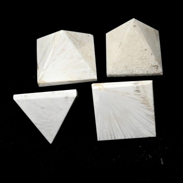 Scolecite Pyramid